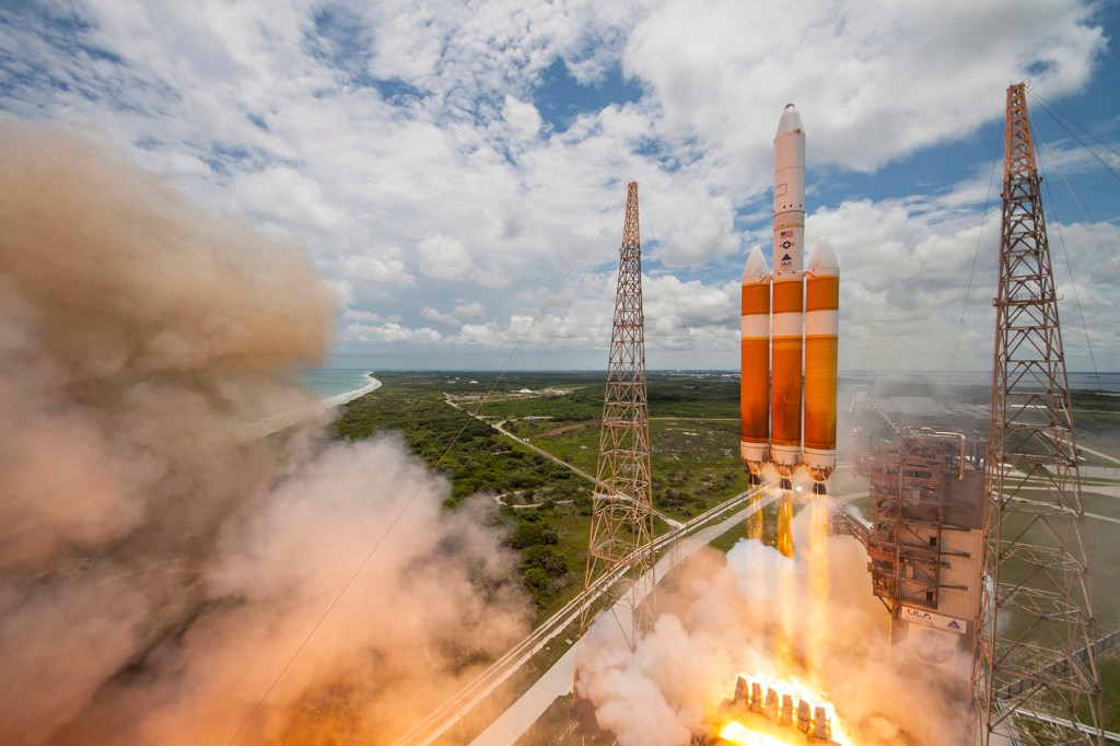 Trump nominates new leader for spy satellite agency